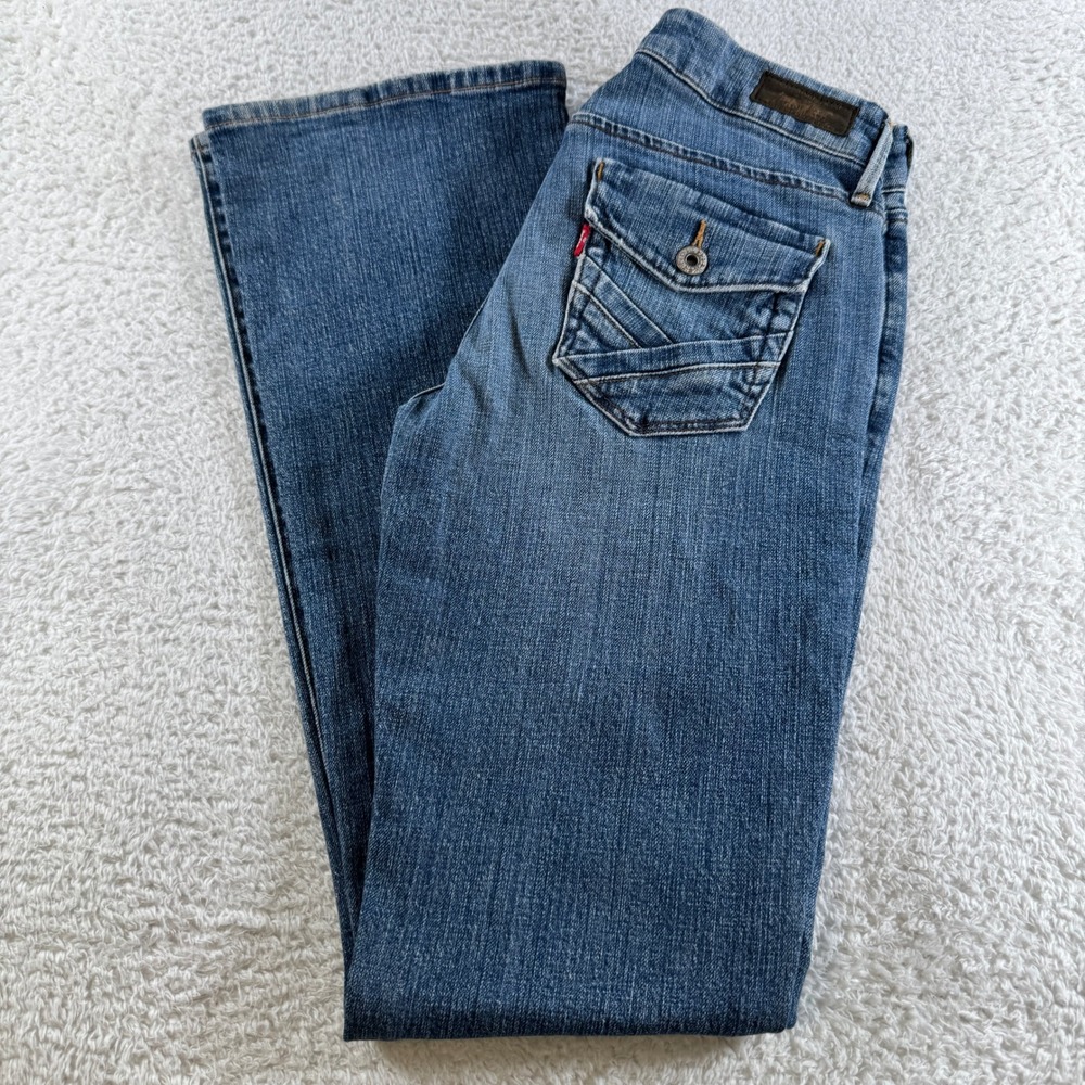 Levi's 547 Women Jeans 4‎ MEDIUM 28x32 Medium Wash Blue Denim Platinum Flare